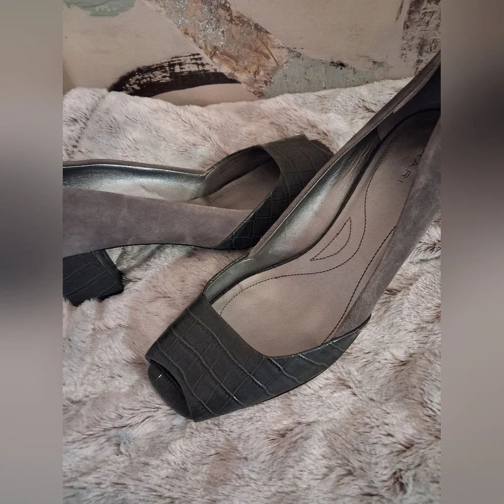 Tahari Gray Suede Peep Toe Shoes